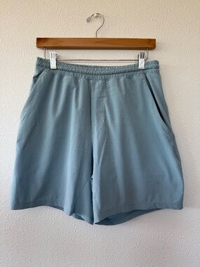 lululemon Mens Pace Breaker Shorts Lined 7 inch Light Blue Size M